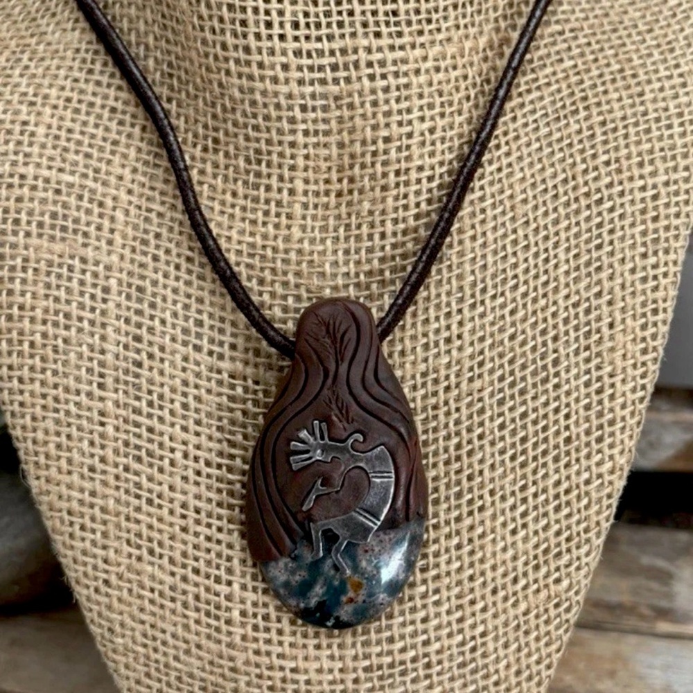 Kokopelli On Australian Opal Gemstone Pendant On Leather Cord NEW! - Picture 2 of 5